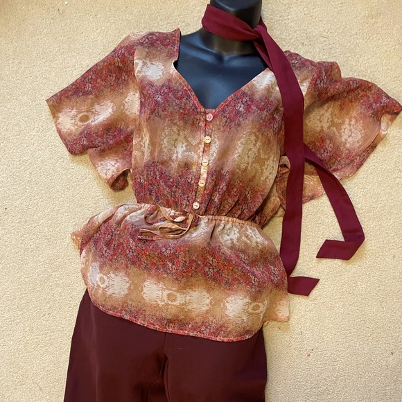 💰 Rust coloured flowy blouse - Picture 2 of 7